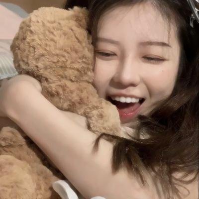 黑玫瑰公寓海报