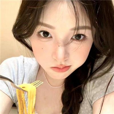 月亮和六便士海报